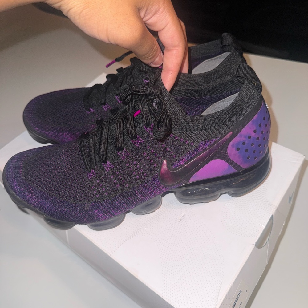 Men’s Purple and Black Athletic Shoes